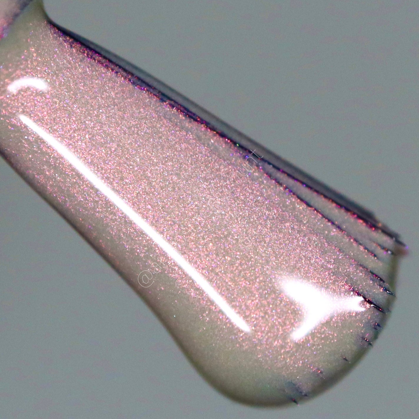 カラフルネイルズ/キャンメイク/マニキュアを使ったクチコミ(3枚目)