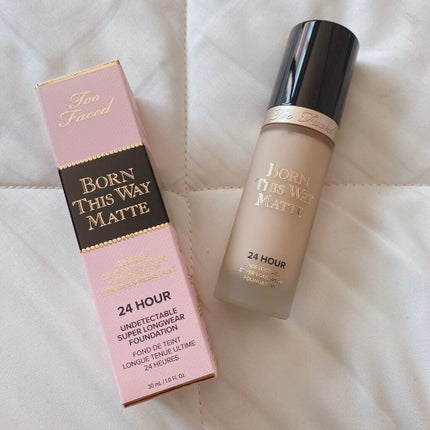 ボーン ディス ウェイ アンディテクタブル 24H マット ファンデーション/Too Faced/リキッドファンデーションを使ったクチコミ(1枚目)