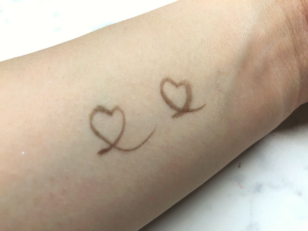 EYE OPENING LINER/UZU BY FLOWFUSHI/リキッドアイライナーを使ったクチコミ(2枚目)