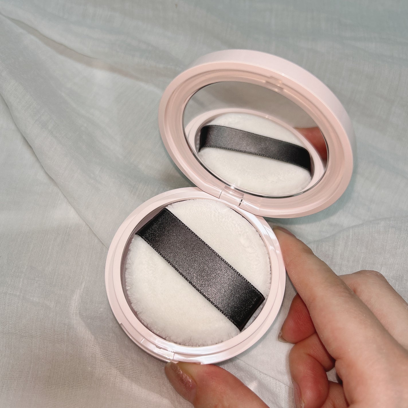 Silky Long Stay Powder/ESPRIQUE/ルースパウダーを使ったクチコミ(3枚目)