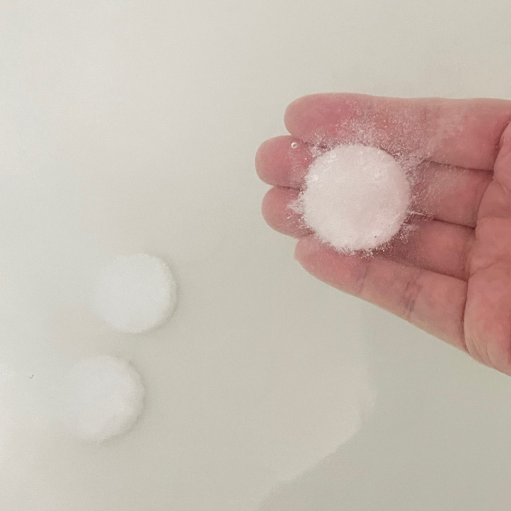 おやすみ前の薬用重炭酸タブレット/無印良品/炭酸系入浴剤を使ったクチコミ（3枚目）