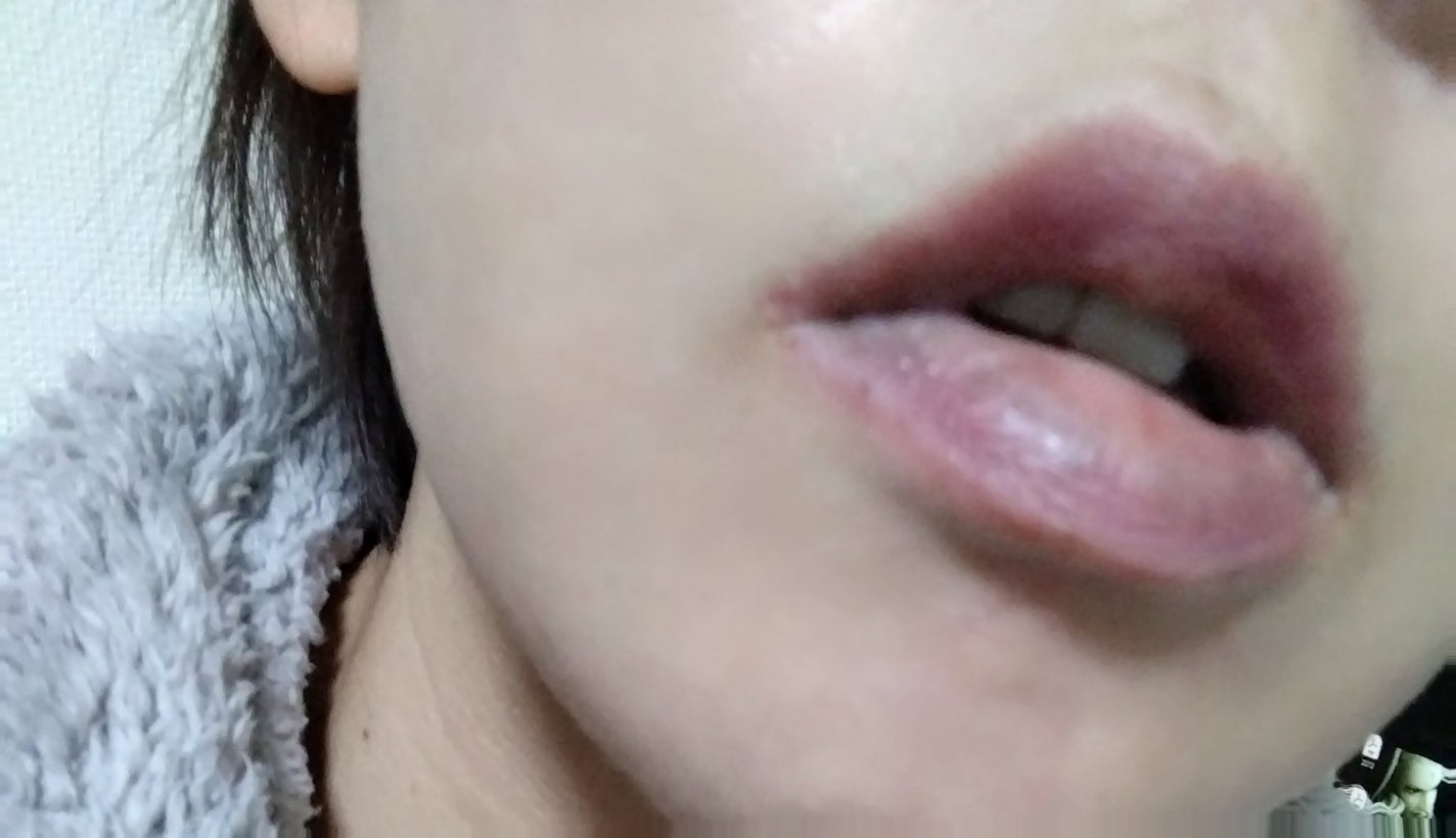 でぃたゆう on LIPS 「彩度高めの赤が似合うパーソナルカラーって何😂😂✼••┈┈••✼..」(2枚目)