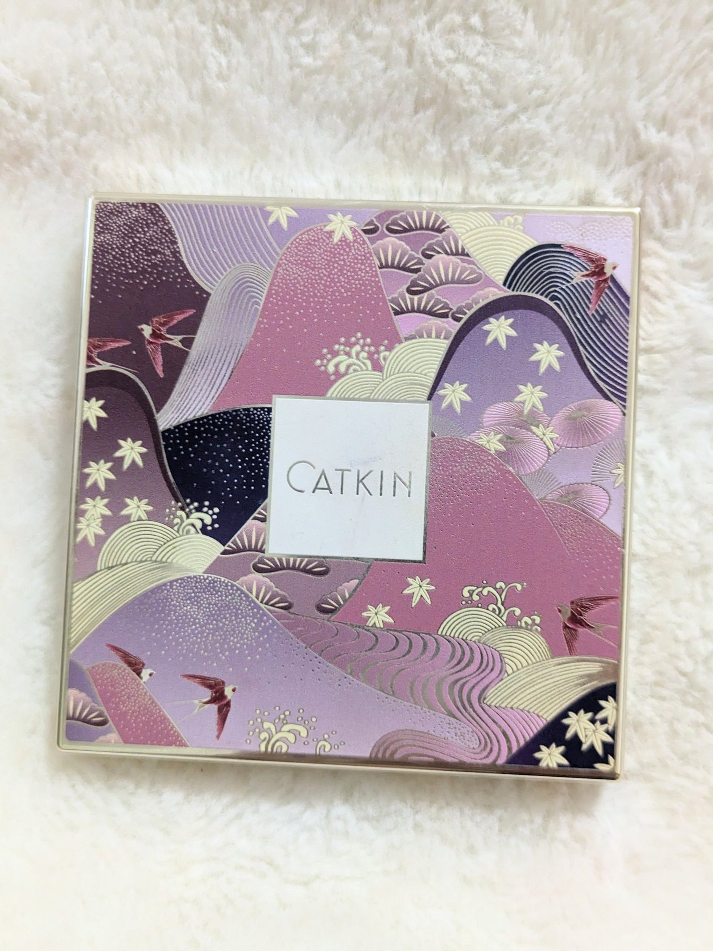 長相思シリーズ 9色アイシャドウパレット/CATKIN/アイシャドウパレットを使ったクチコミ(4枚目)