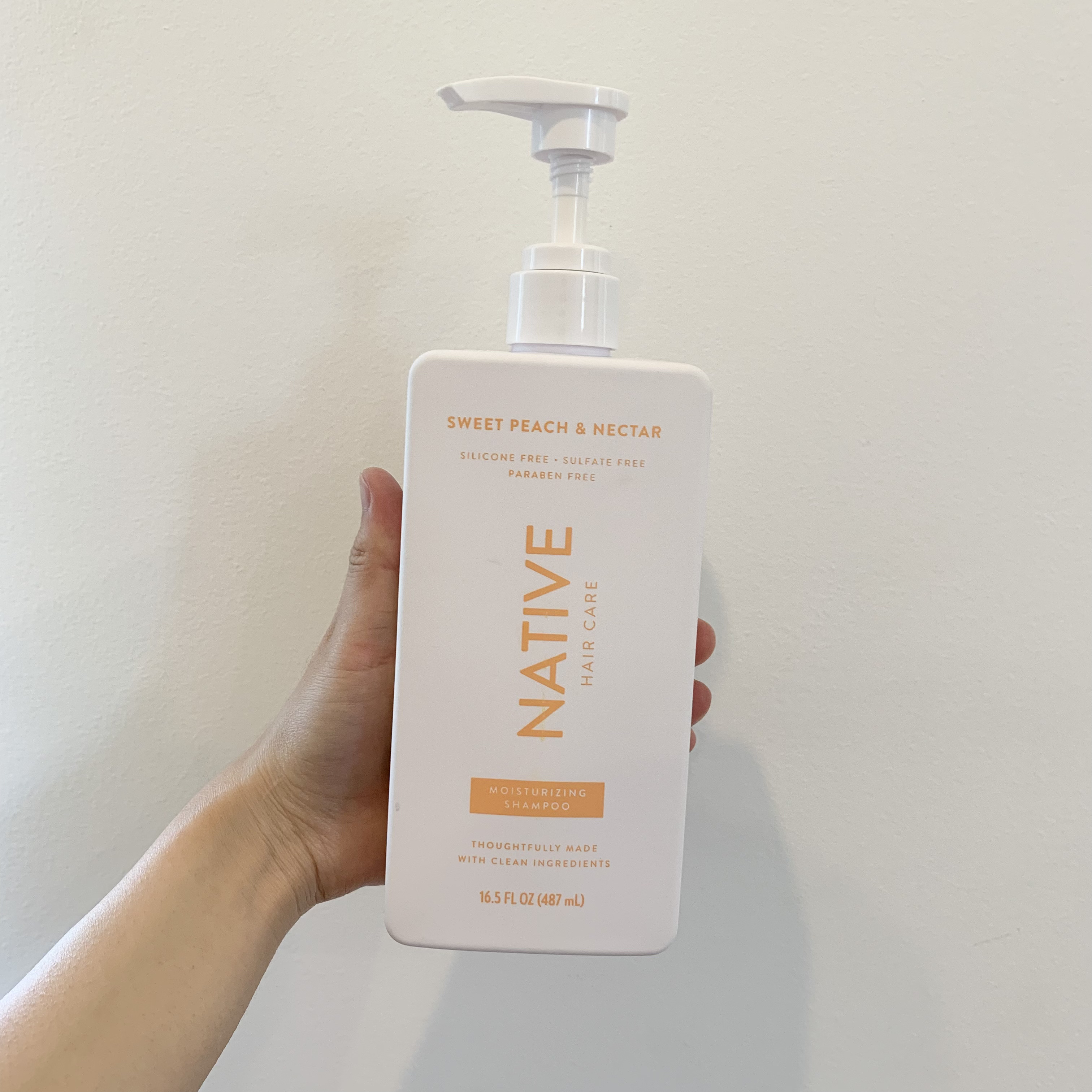 試してみた】モイスチャライジングシャンプー スイートピーチ