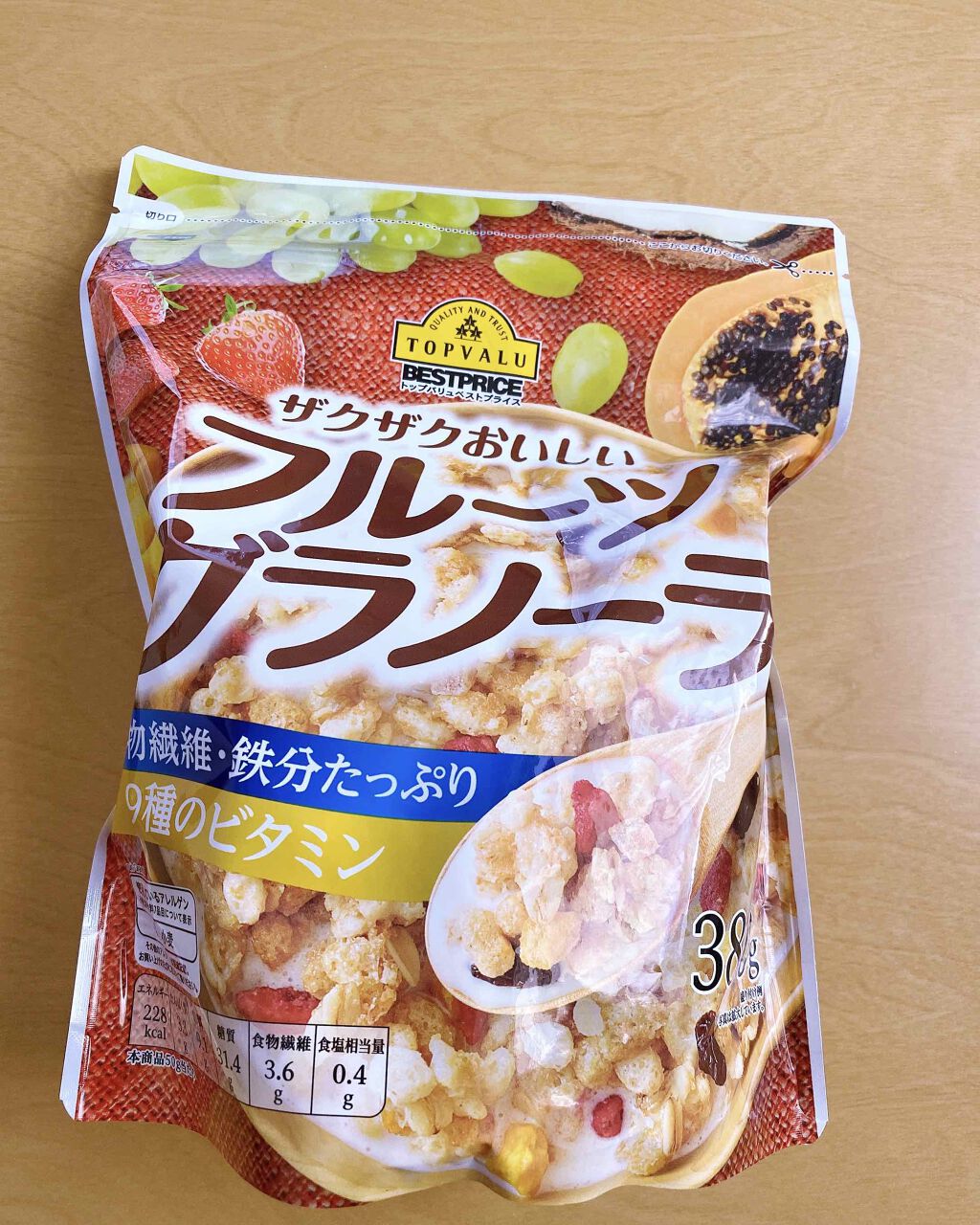 トップバリュ ベストプライス 　フルーツグラノーラ