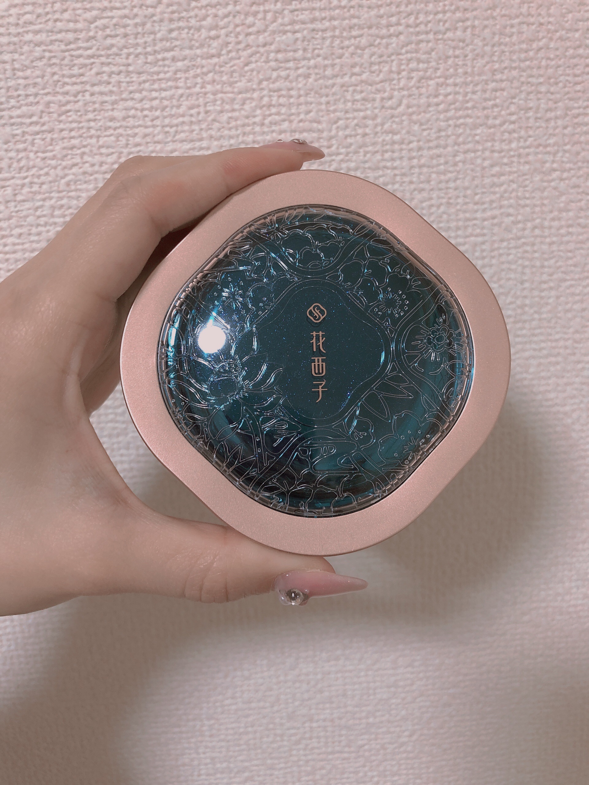 玉女桃花ルースパウダー 01 ナチュラルパール/花西子/ルースパウダーを使ったクチコミ（1枚目）