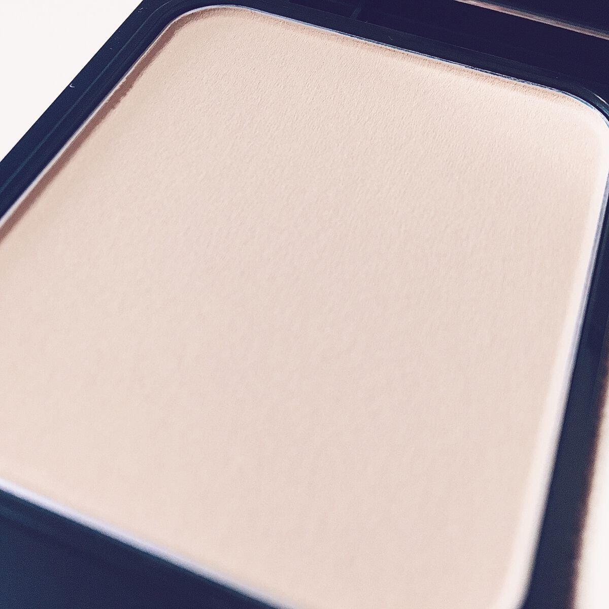 ミネラルエアリータッチファンデーション ナチュラル/エトヴォス/パウダーファンデーションを使ったクチコミ（3枚目）