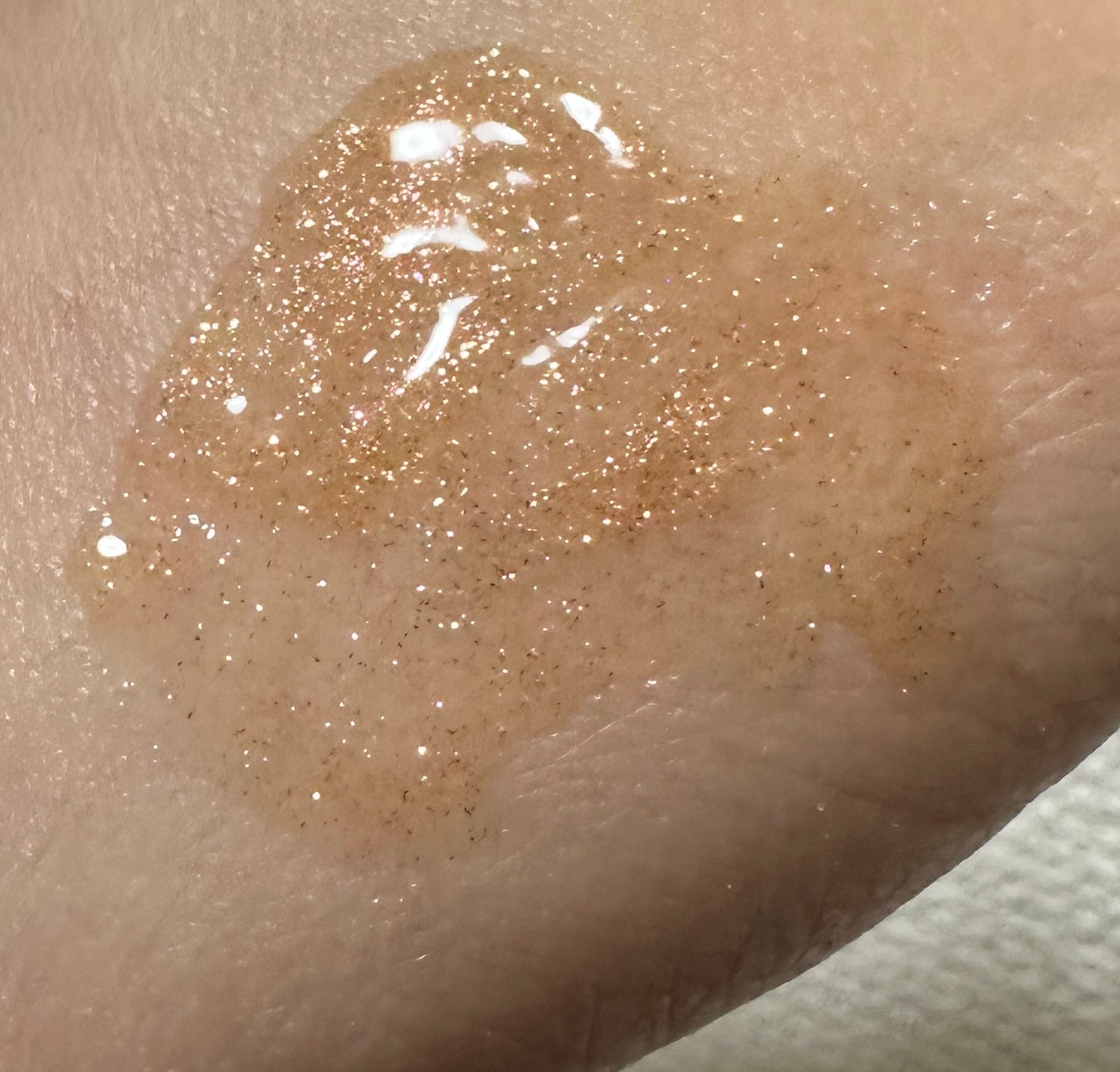 リフタープランプ/MAYBELLINE NEW YORK/リップグロスを使ったクチコミ(7枚目)