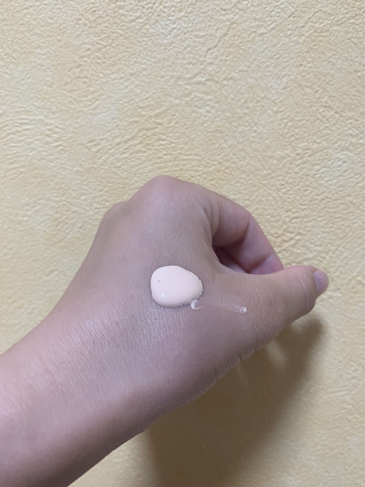 モイスチュアライジング ファンデーション プライマー/PAUL & JOE BEAUTE/化粧下地を使ったクチコミ(2枚目)