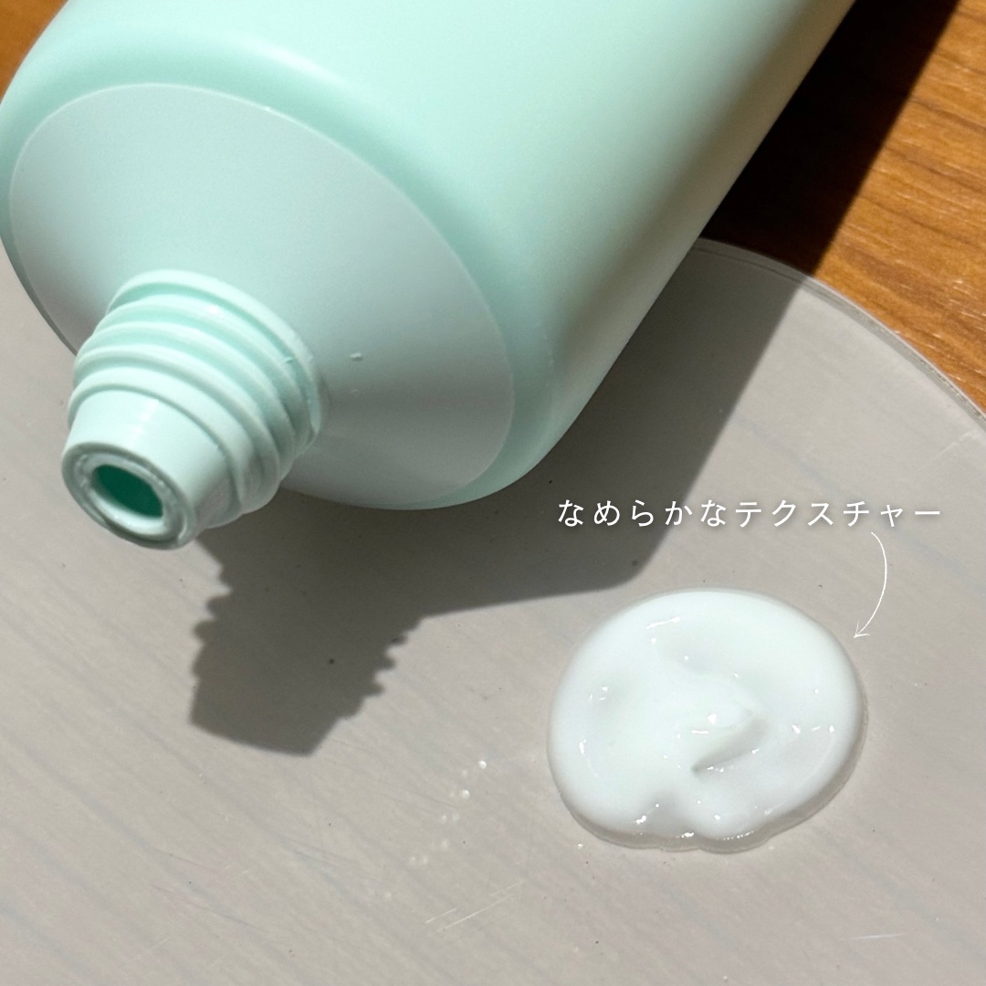 EDIT.B カーミングトックシカドクダミクリームのクチコミ「ダメージ肌を落ち着かせる鎮静ケアクリーム🤍

┈┈┈┈┈┈┈┈┈┈

EDIT.B

カーミン.....」（2枚目）