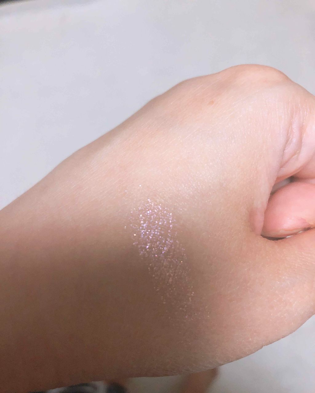 ダズルシャドウ/M・A・C/単色アイシャドウを使ったクチコミ（3枚目）