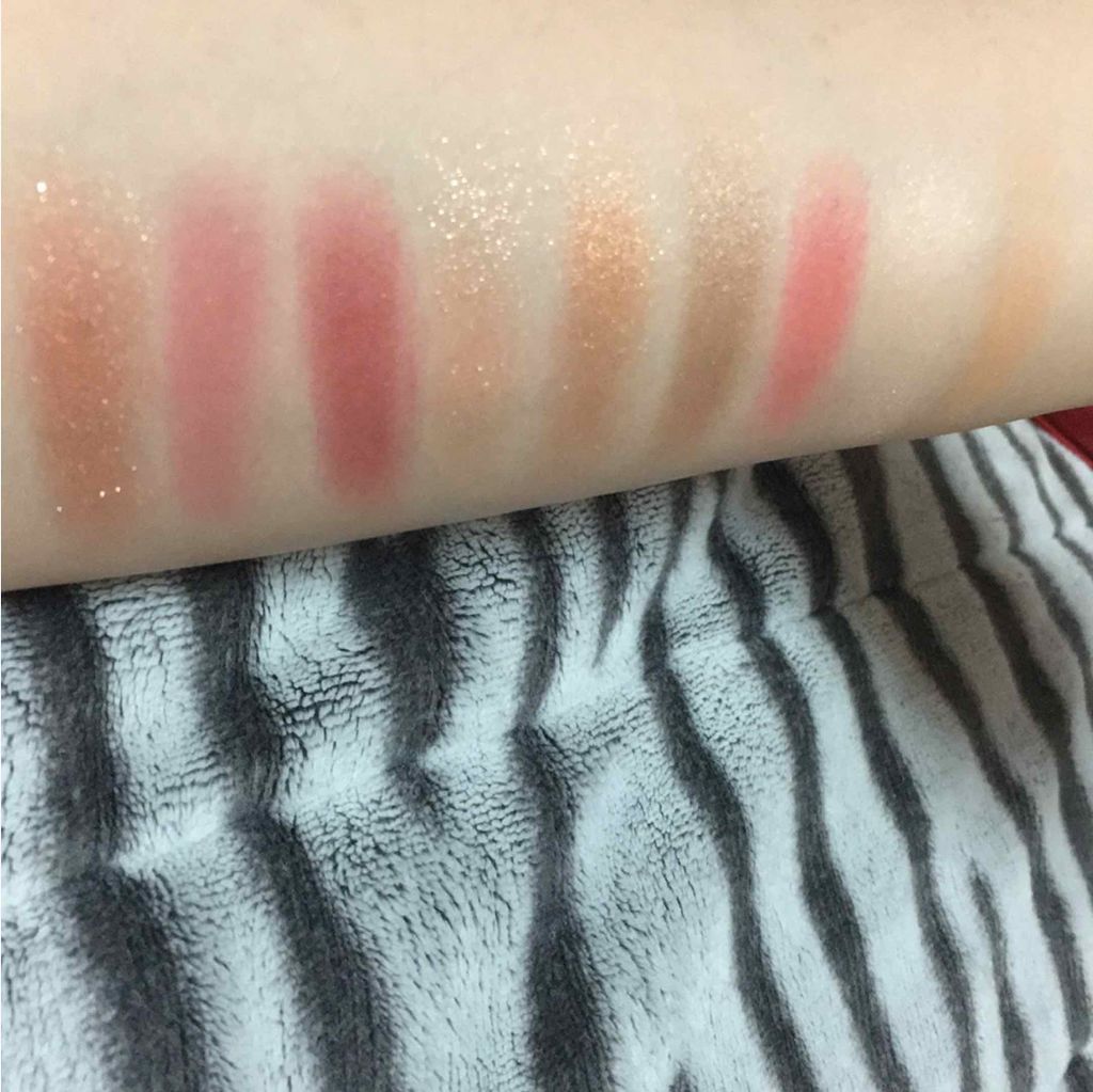 コカコーラ モノ ポップ アイズ/THE FACE SHOP/アイシャドウパレットを使ったクチコミ(3枚目)