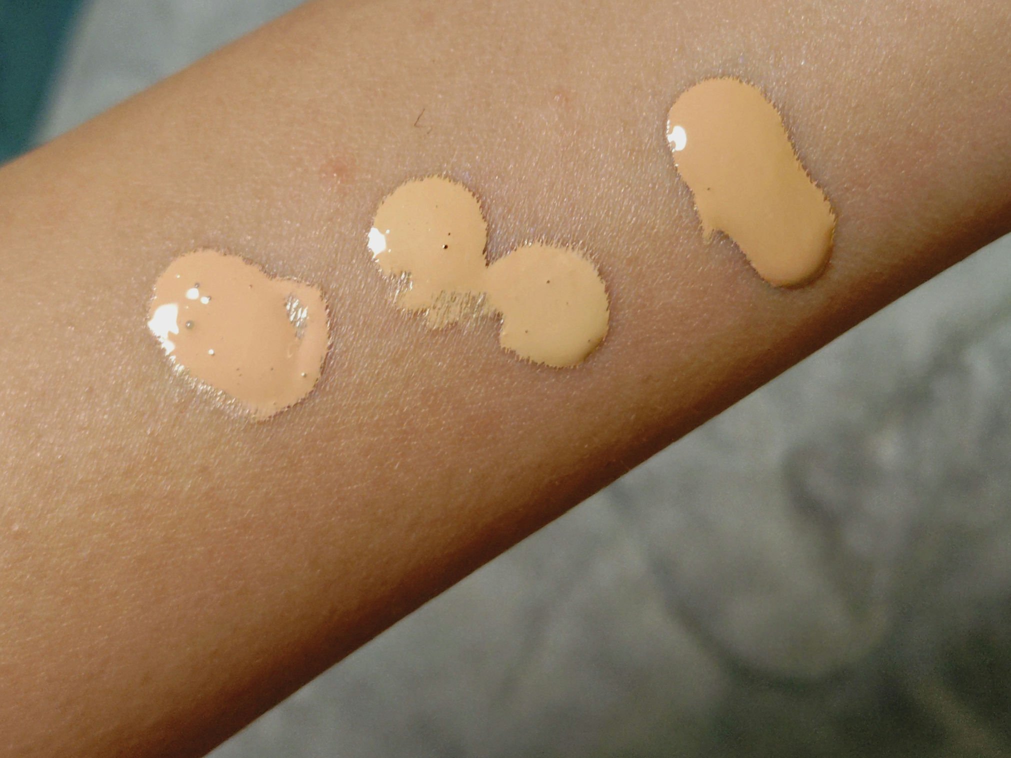 キル カバー ハイ グロウ ファンデーション 03 LINEN/CLIO/リキッドファンデーションを使ったクチコミ（2枚目）