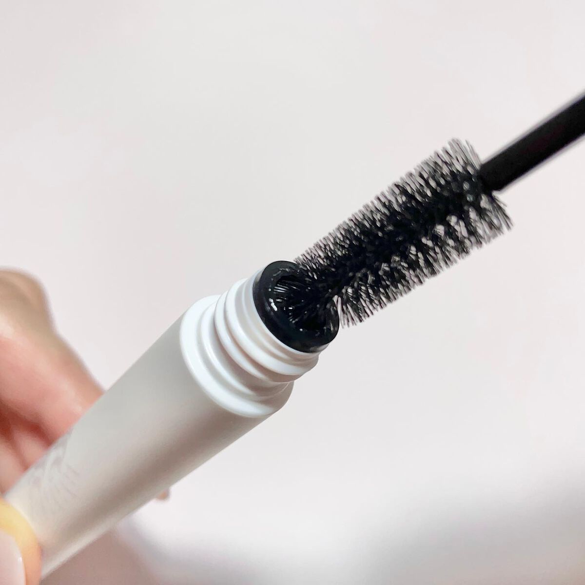 フリズヘアマスカラ/SS by WHOMEE/その他スタイリングを使ったクチコミ（3枚目）