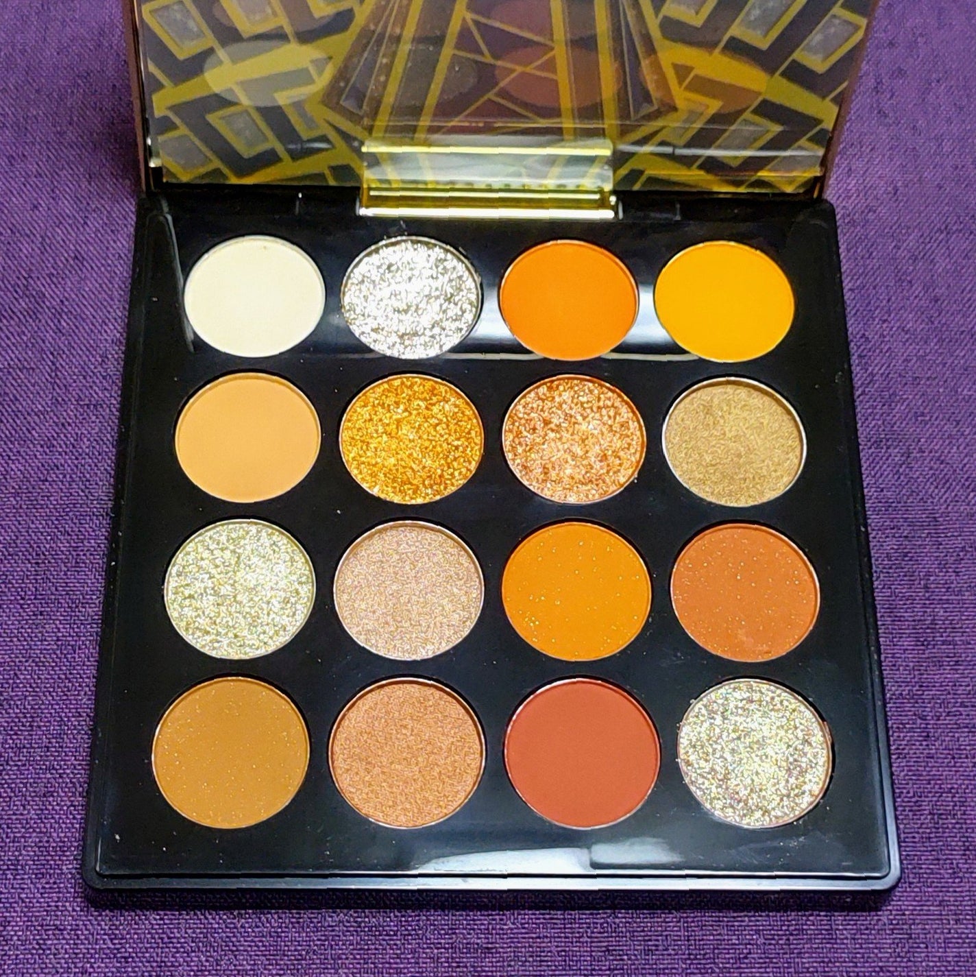 大英博物館 エジプトシリーズ アイシャドウパレット/ZEESEA/アイシャドウパレットを使ったクチコミ(1枚目)