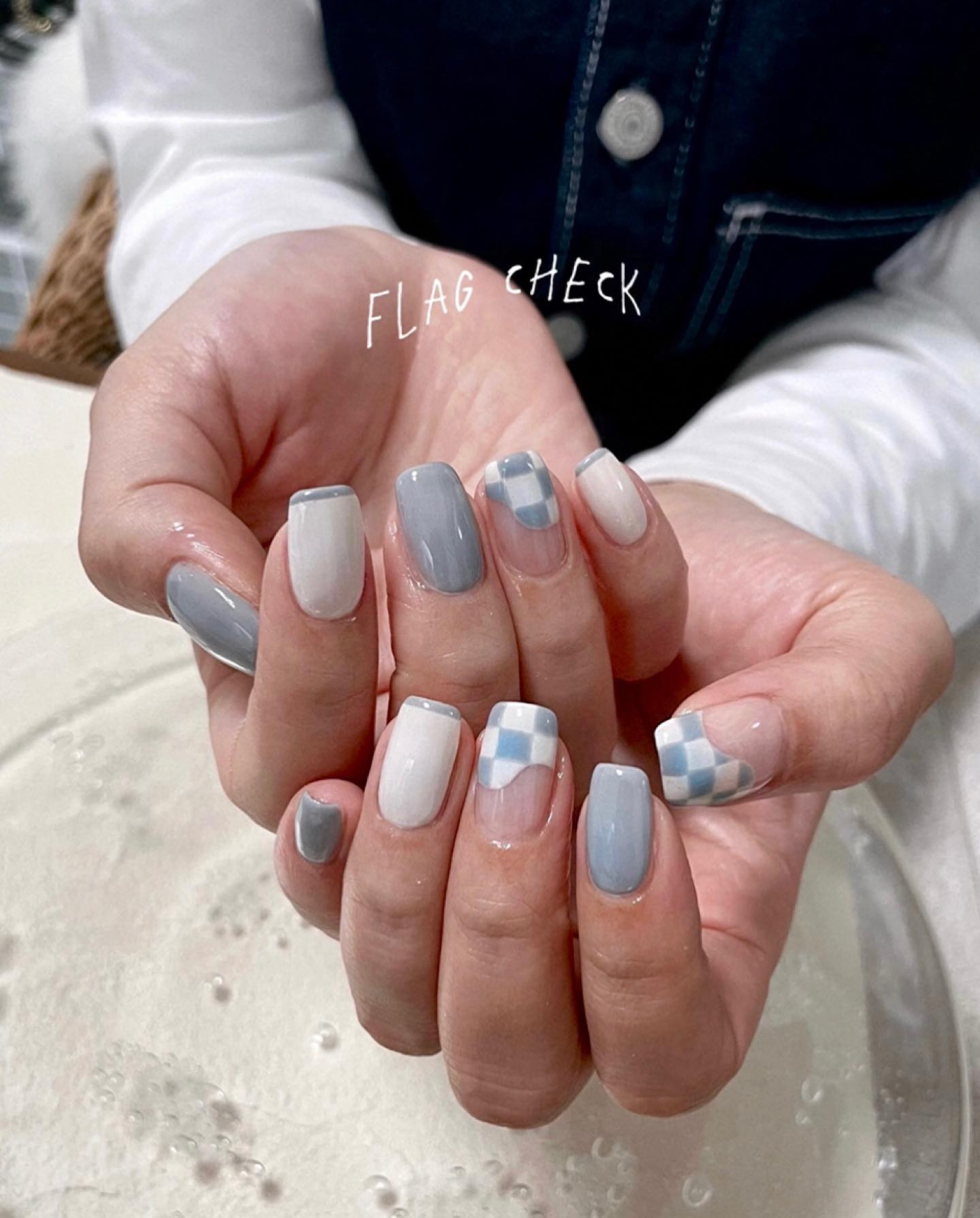 #チェックネイルのネイルデザイン