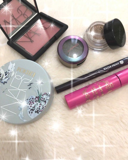 スモール アイシャドウ/M・A・C/単色アイシャドウを使ったクチコミ(1枚目)