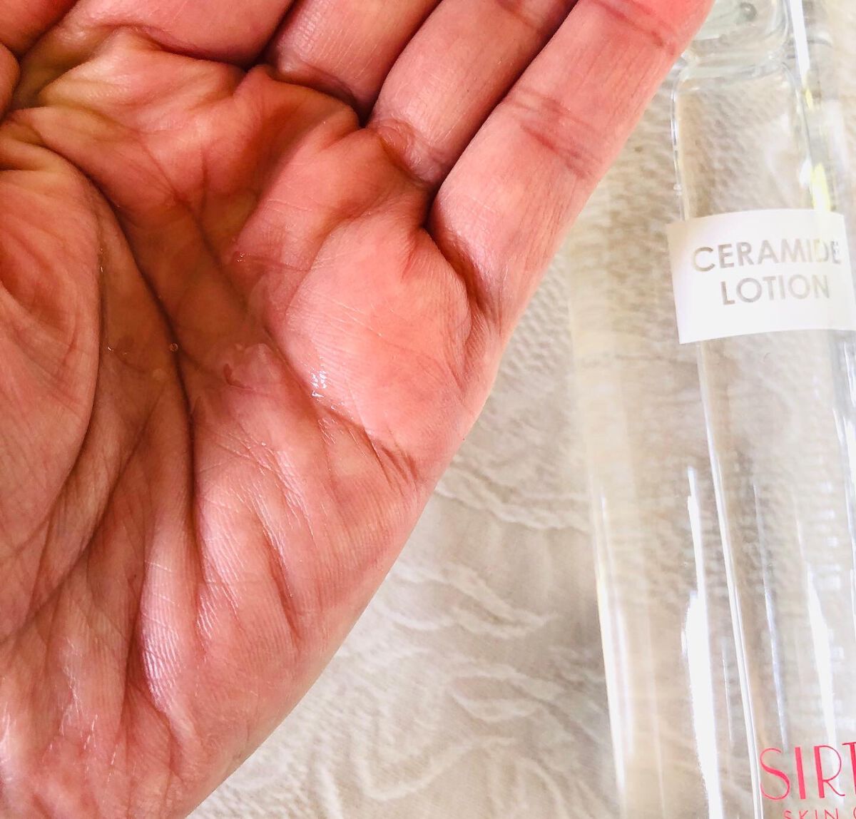 SIRTFL セラミドローション/SIRTFL/化粧水を使ったクチコミ(2枚目)