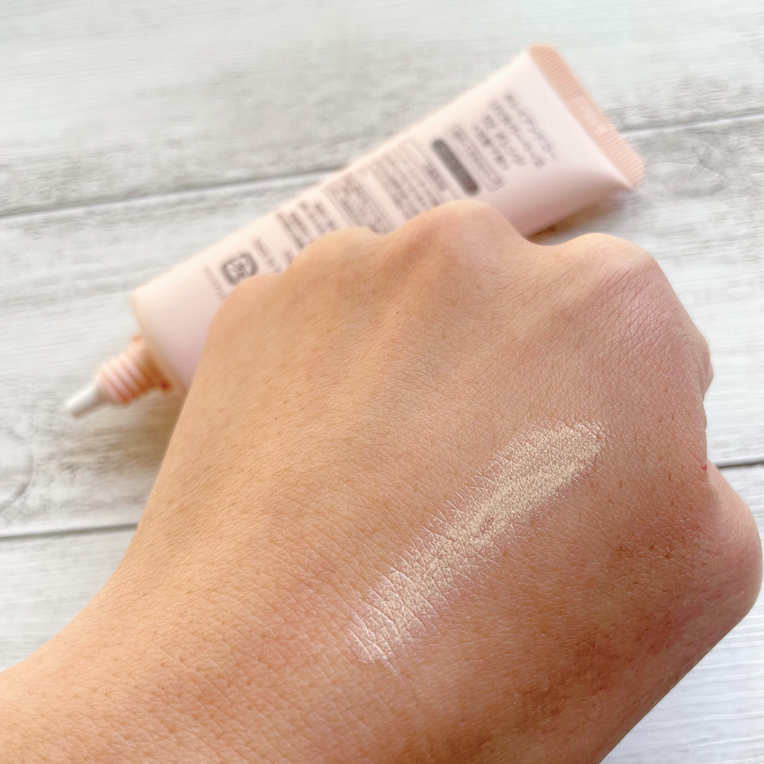 UVカバーベース 01ピンク/Kirei&co./日焼け止めクリームを使ったクチコミ（3枚目）