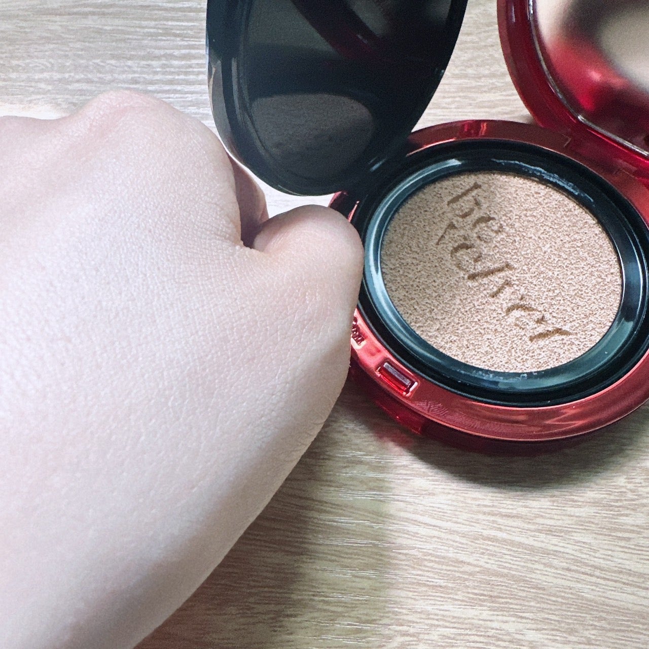 プロテーラービーベルベットカバークッション/espoir/クッションファンデーションを使ったクチコミ(2枚目)