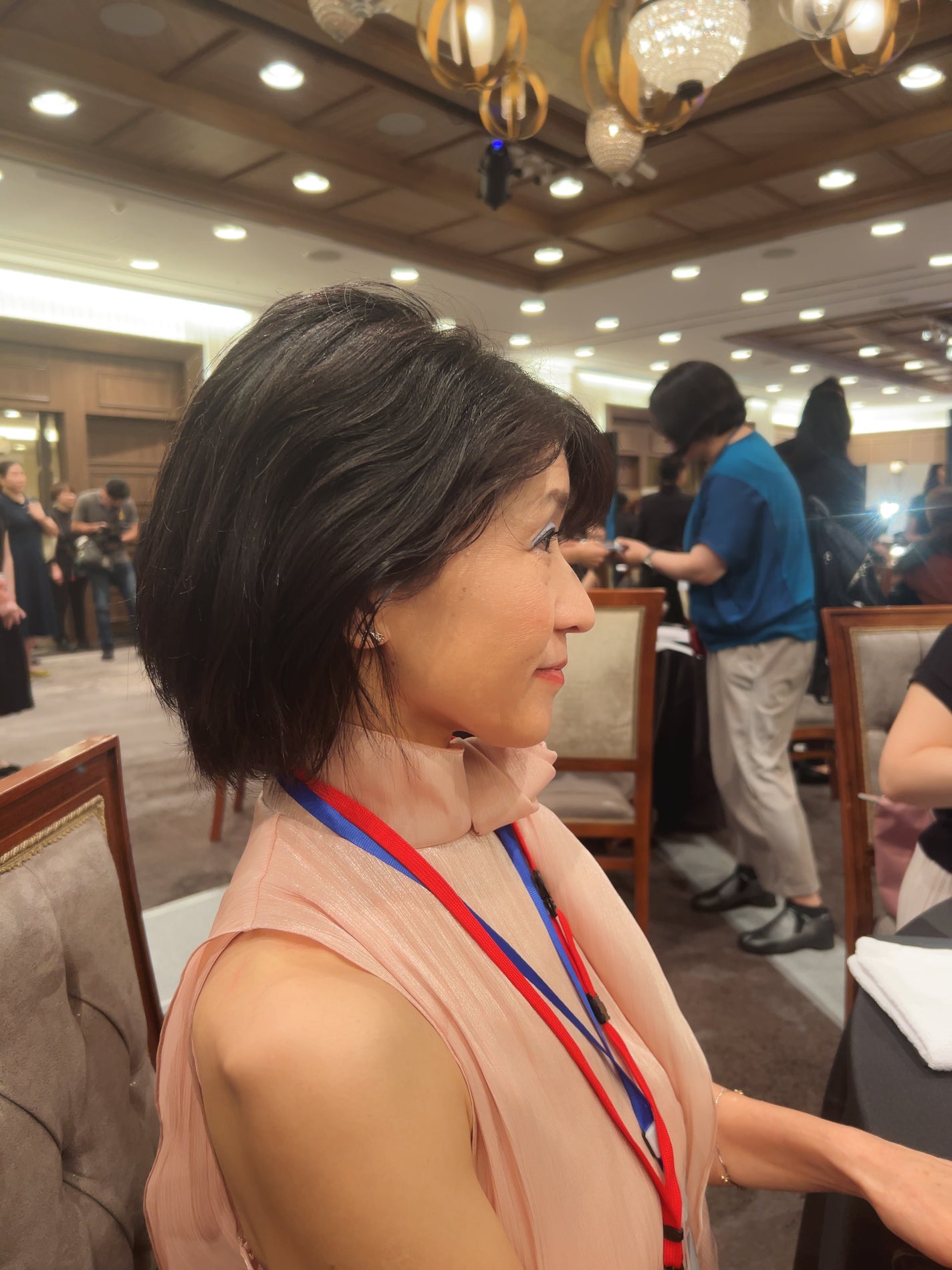 ひふみレイキ💫フォロバ♾️ on LIPS 「夏のオシャレ💖肩出しファッションの必需品✨イベントやパーティー..」(3枚目)