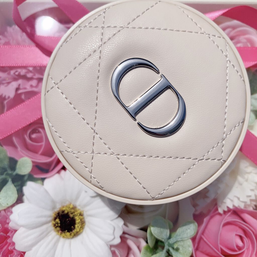 【旧】ディオールスキン フォーエヴァー フルイド グロウ/Dior/リキッドファンデーションを使ったクチコミ（1枚目）