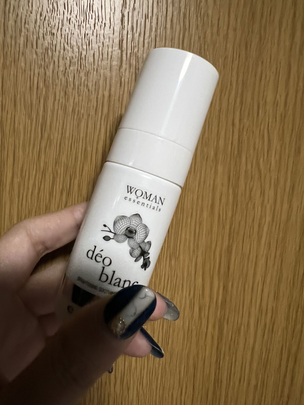 ブライトニングスプレー/ウーマンエッセンシャルズ/デリケートゾーンケアを使ったクチコミ（1枚目）