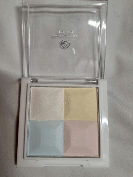 AC ミックス フェイスカラー ハイライター/セリア/パウダーハイライトを使ったクチコミ(4枚目)