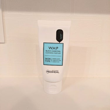 W.H.P ブラックチャコール クレンジングフォーム JEX（80ｍL）/MEDIHEAL/洗顔フォームを使ったクチコミ（1枚目）