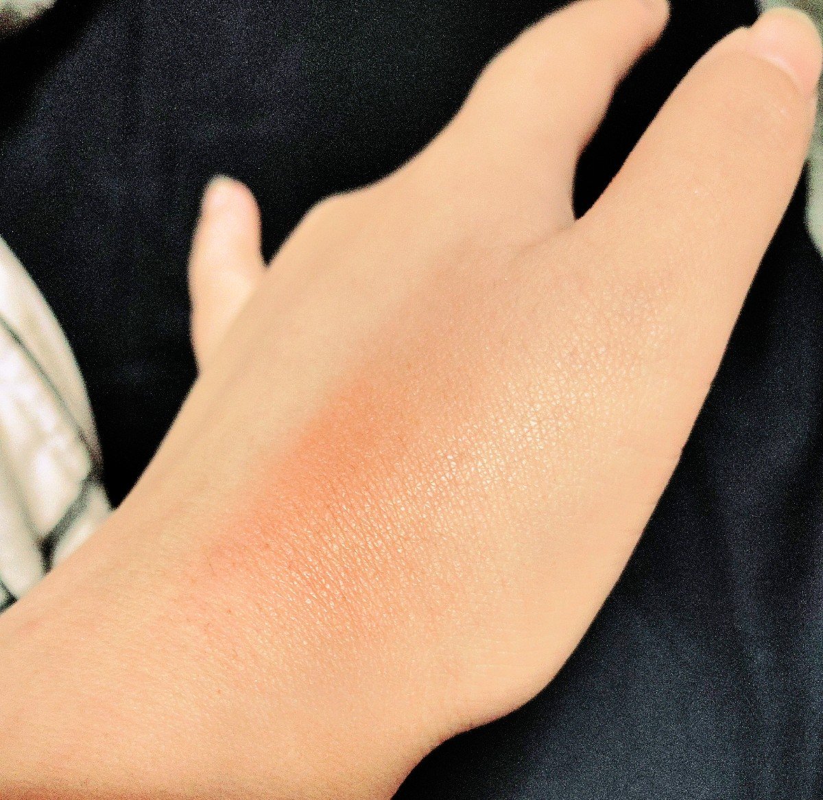 ベルベットチークカラーN/LB/パウダーチークを使ったクチコミ（2枚目）