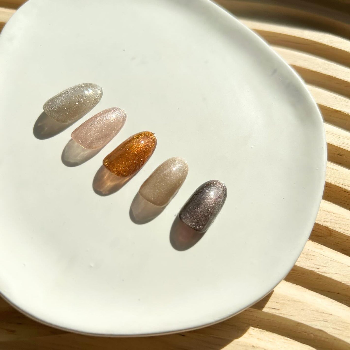 マグネティズムジェル バイ ジェルミーワン/ジェルミーワン/マニキュアを使ったクチコミ(6枚目)