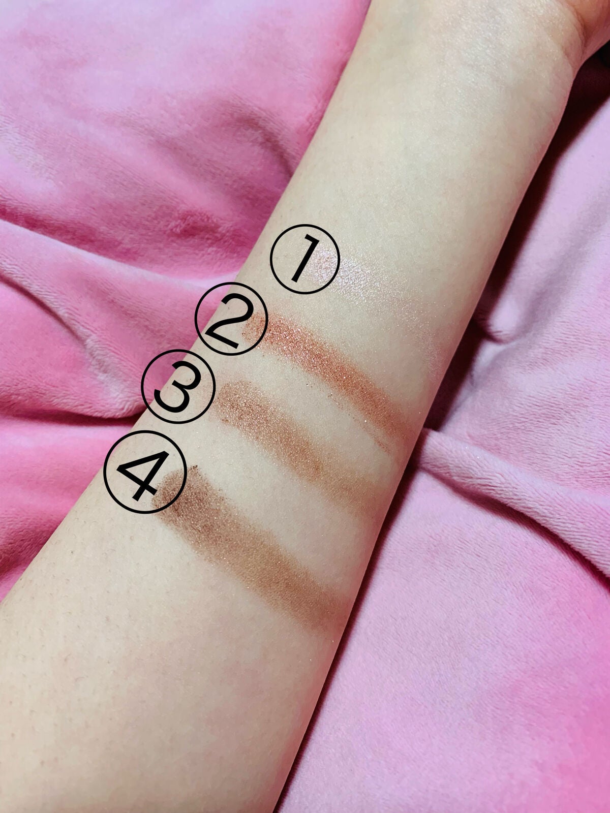 シルキースフレアイズ/キャンメイク/アイシャドウパレットを使ったクチコミ(3枚目)