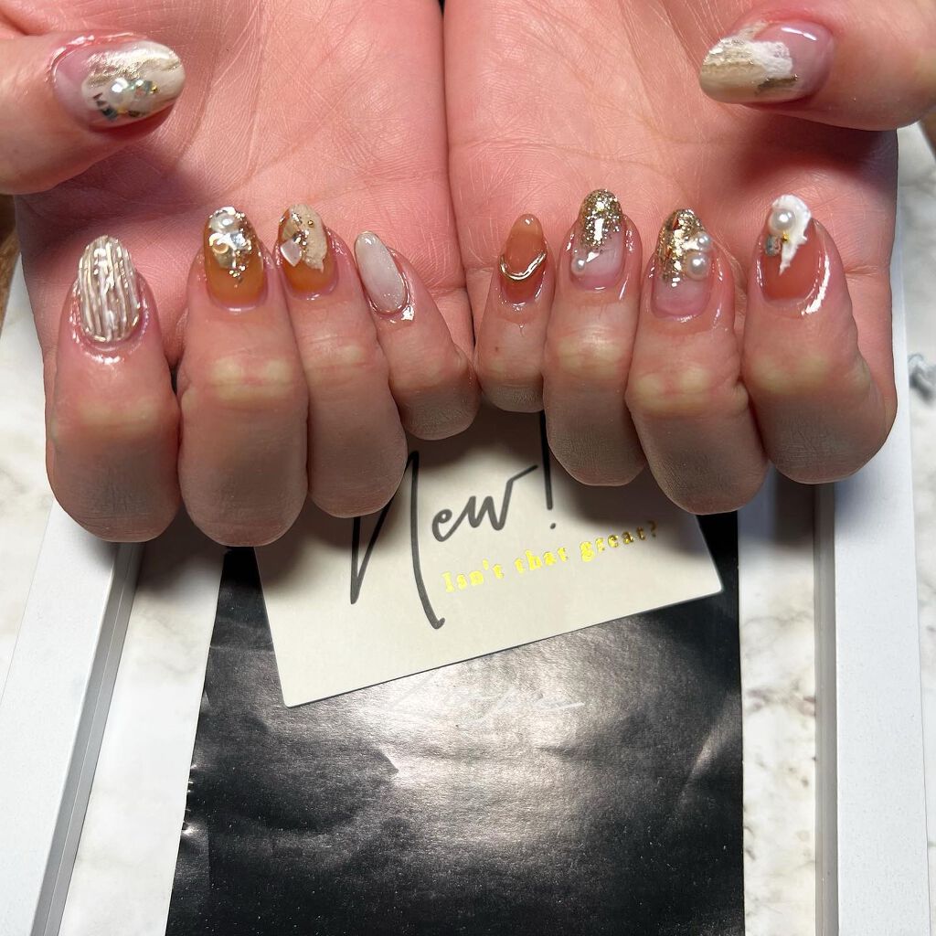 cst on LIPS 「#nuancenail#ゴールドネイル#トレンド💅#ネイル好き..」(3枚目)