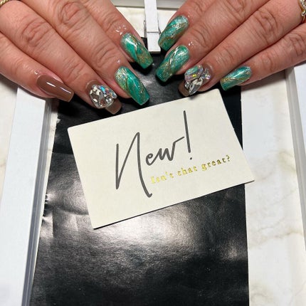 cst on LIPS 「#夏ネイル#スクエアネイル💅#ネイル好きな人と繋がりたい#美容..」(4枚目)