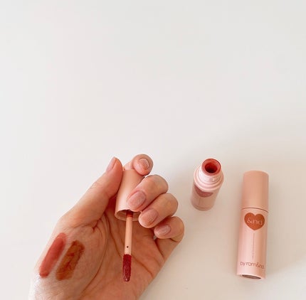 アンドバイロムアンド グラッシーボムティント/&nd by rom&nd/リップティントを使ったクチコミ(6枚目)