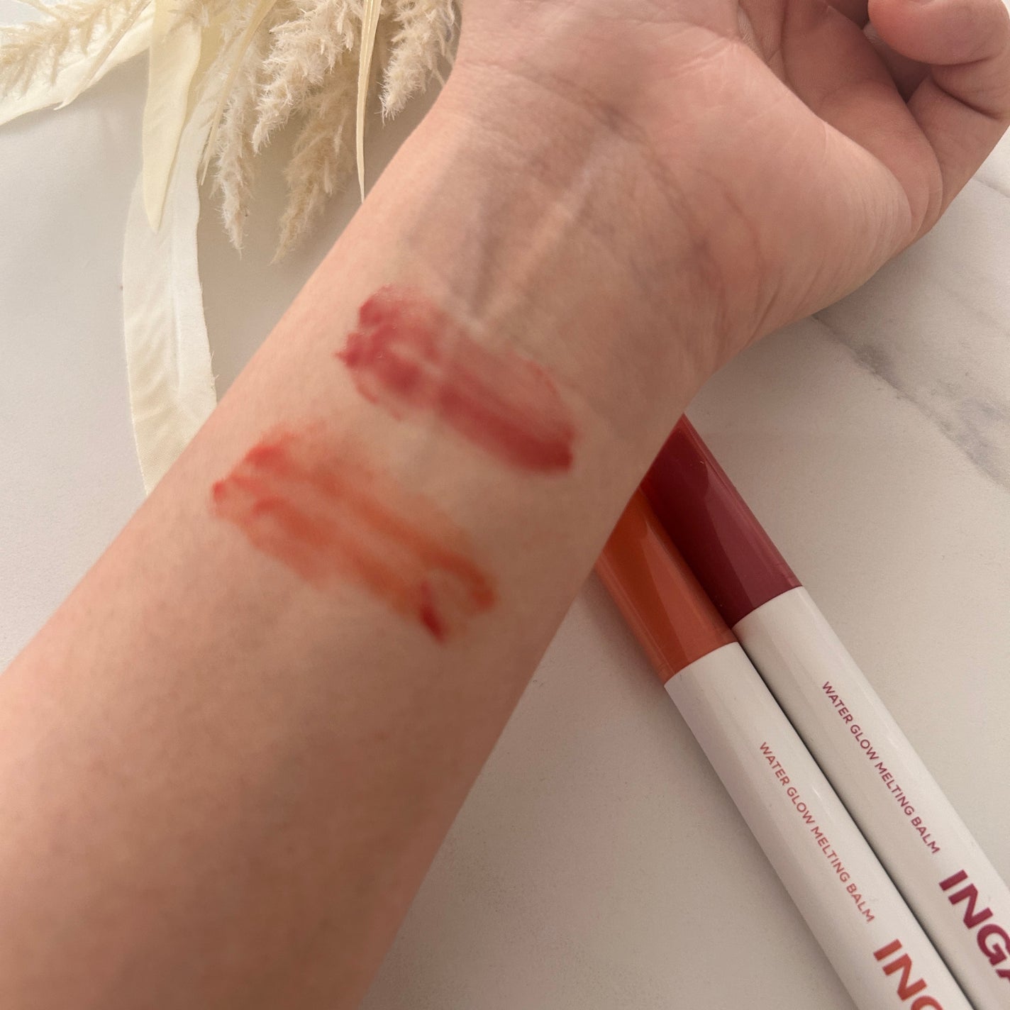 ウォーターグローメルティングバーム/INGA/口紅を使ったクチコミ(4枚目)
