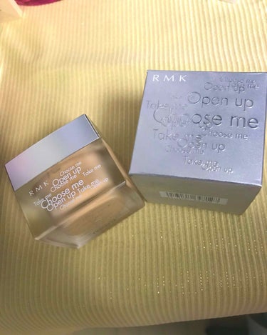 rmk ジェルクリーミーファンデーション


私が使ってきたファンデの中で一番
肌に合ってると思います！
かなり乾燥肌の私なのですがこれを
つけてると冬もそんなに乾燥しないです。
下地はrmkさんじゃな