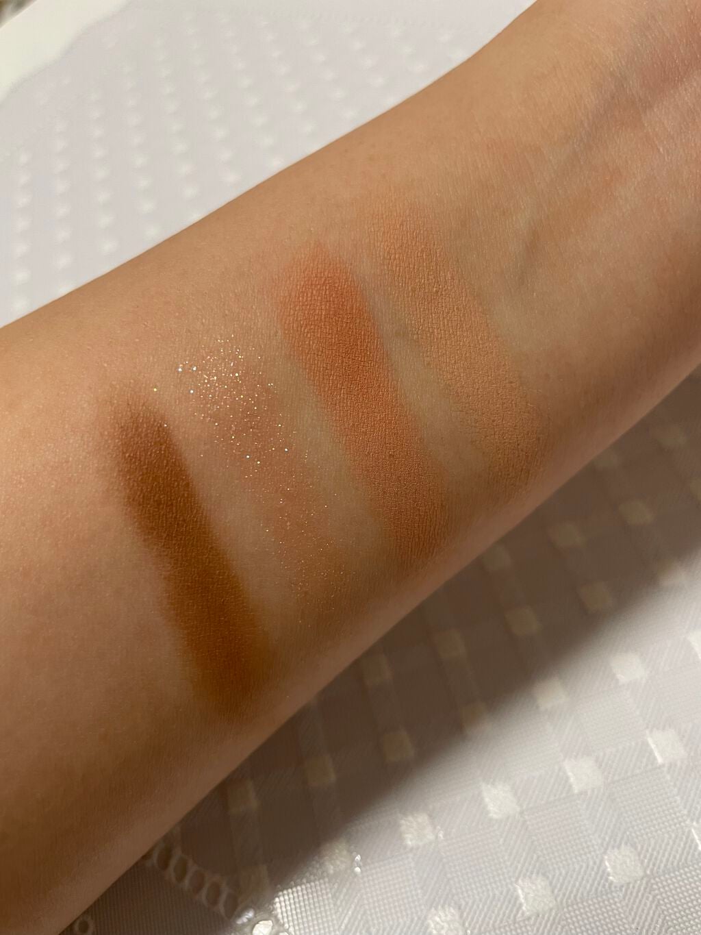 ベターザンアイズ/rom&nd/アイシャドウパレットを使ったクチコミ(3枚目)