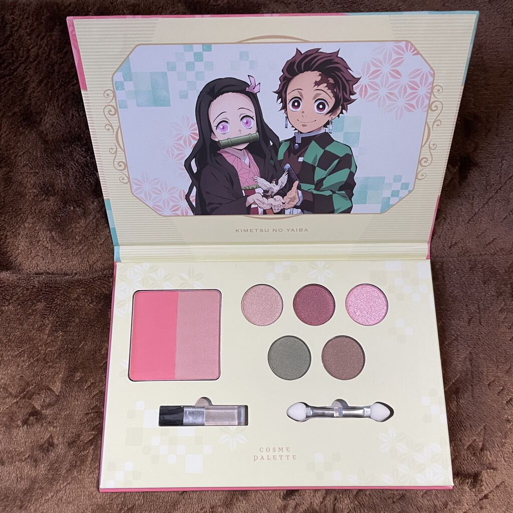 BANDAI SPIRITS 一番コフレ 鬼滅の刃 A賞アイシャドウパレットのクチコミ「「鬼滅の刃　一番コフレ」A賞コスメパレットについてレビューします❤️

お久しぶりの投稿です。.....」（1枚目）