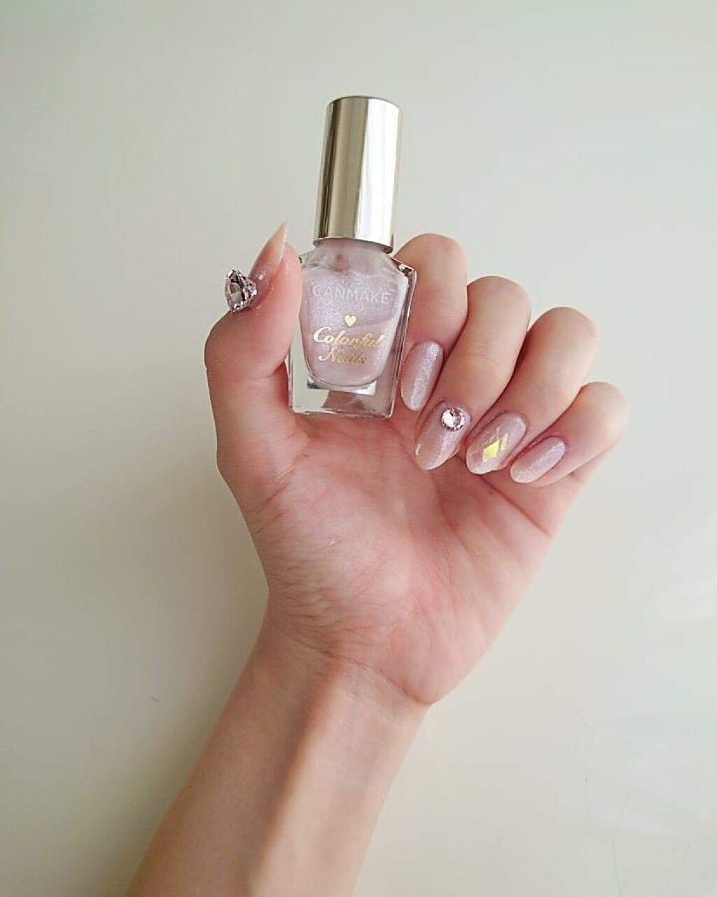 カラフルネイルズ/キャンメイク/マニキュアを使ったクチコミ(2枚目)