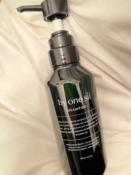 by one sii ピュアアミノシャンプーのクチコミ「by one sii MOISTURIZE アミノシャンプー
使ってみた感じを簡単に書きたい.....」(1枚目)