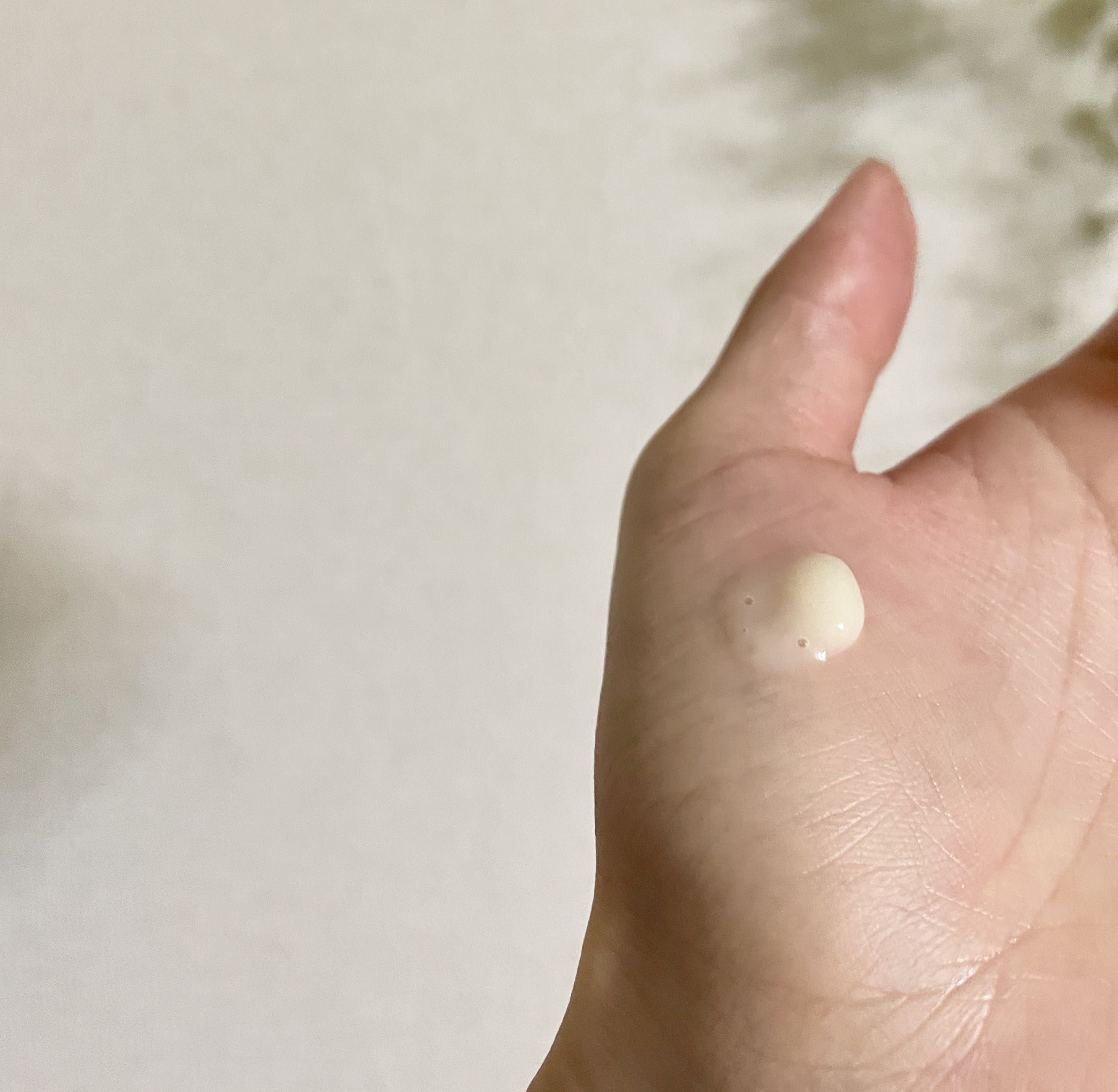 スーパーリッチシャイン ダメージリペア とろとろ補修ヘアクリーム/LUX/アウトバストリートメントを使ったクチコミ（2枚目）