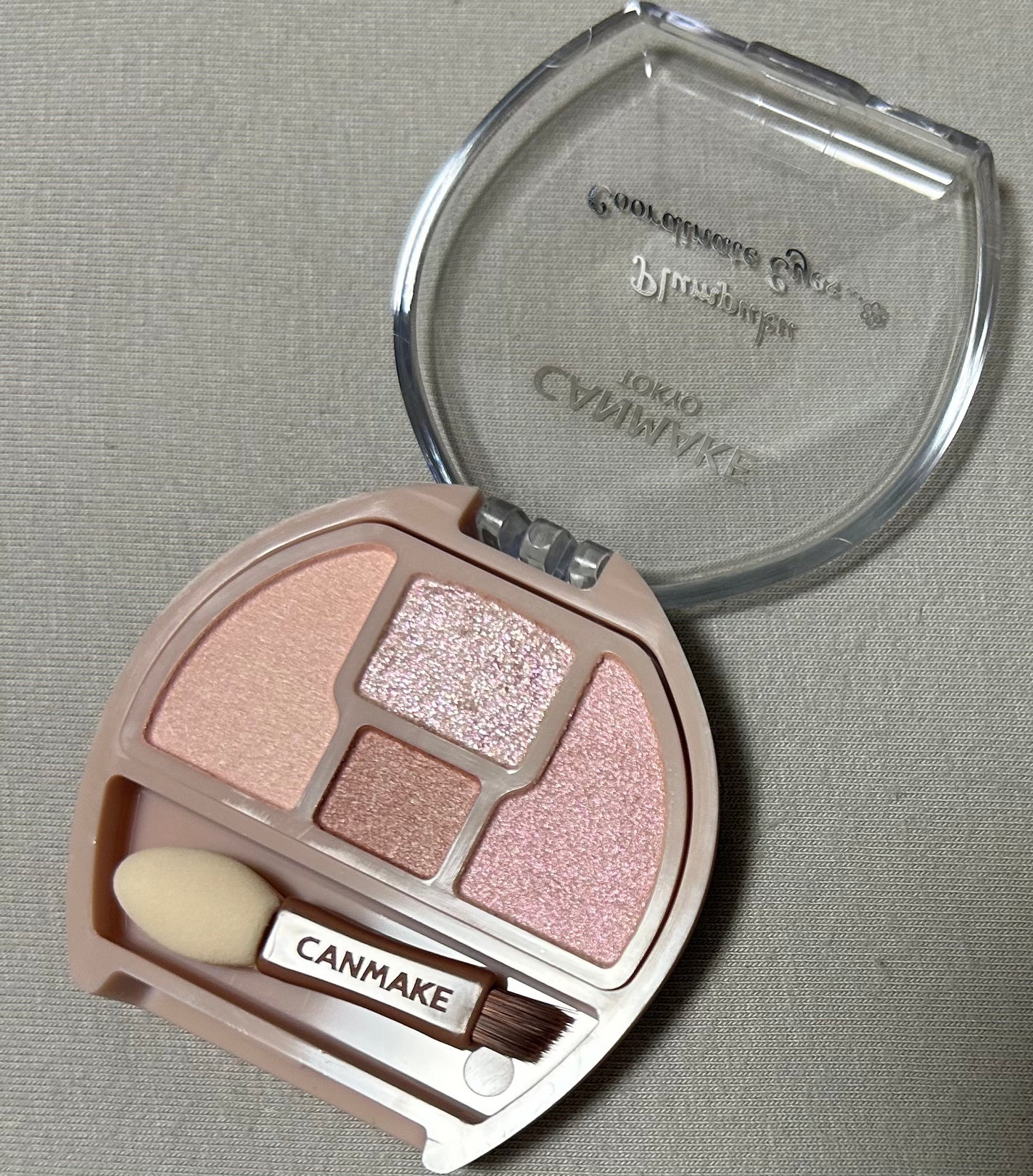 プランぷくコーデアイズ/キャンメイク/パウダーアイシャドウを使ったクチコミ(2枚目)