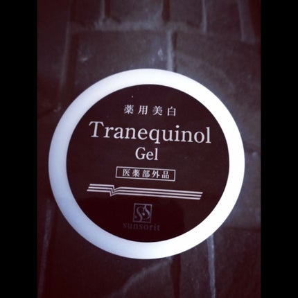 サンソリット トラネキノールジェルのクチコミ「トラネキサム酸+保湿サンソリット
薬用美白 トラネキノールジェル【医薬部外品】
.....」(3枚目)