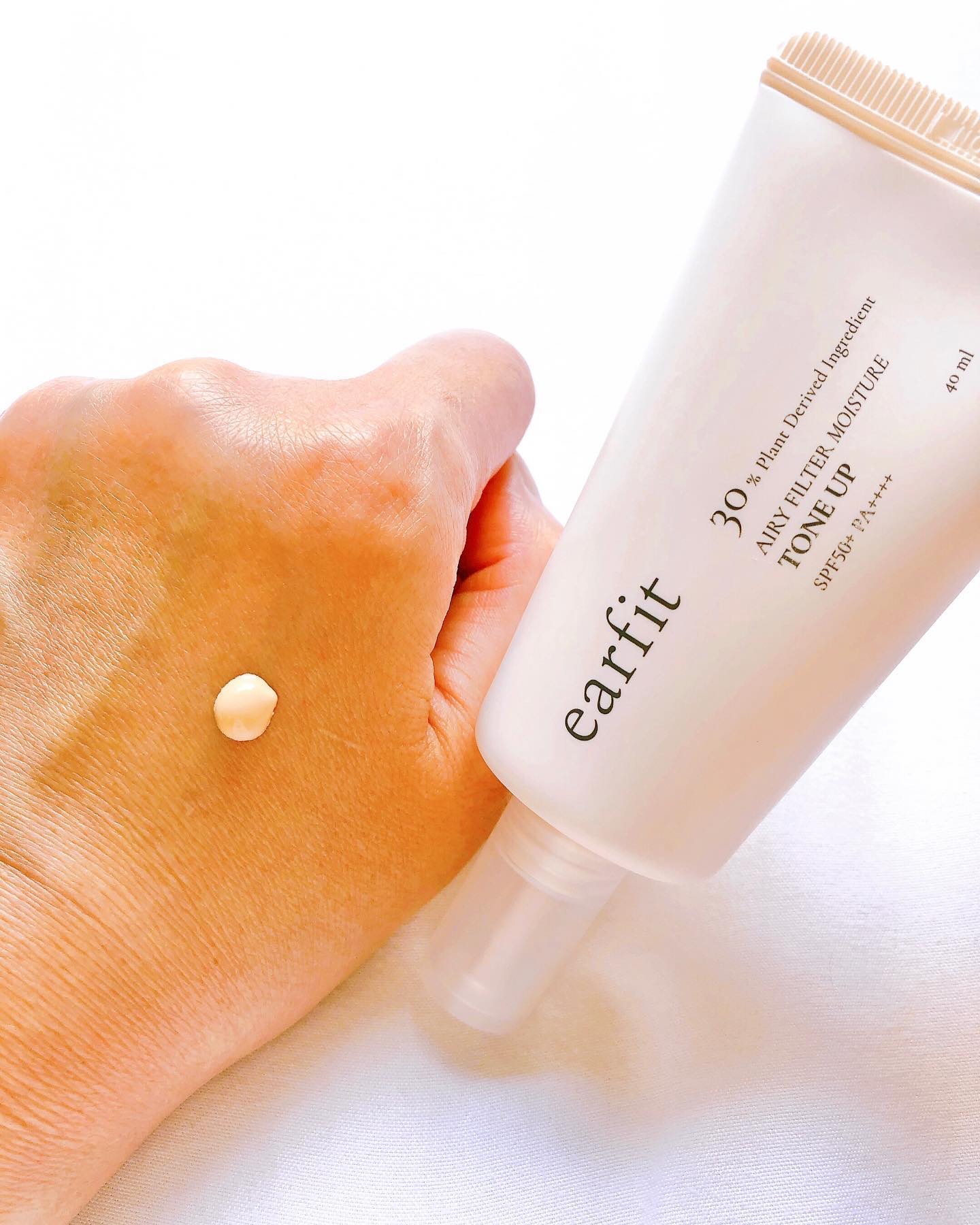 エアリーフィルターモイスチャートーンアップB.B/earfit/BBクリームを使ったクチコミ（2枚目）