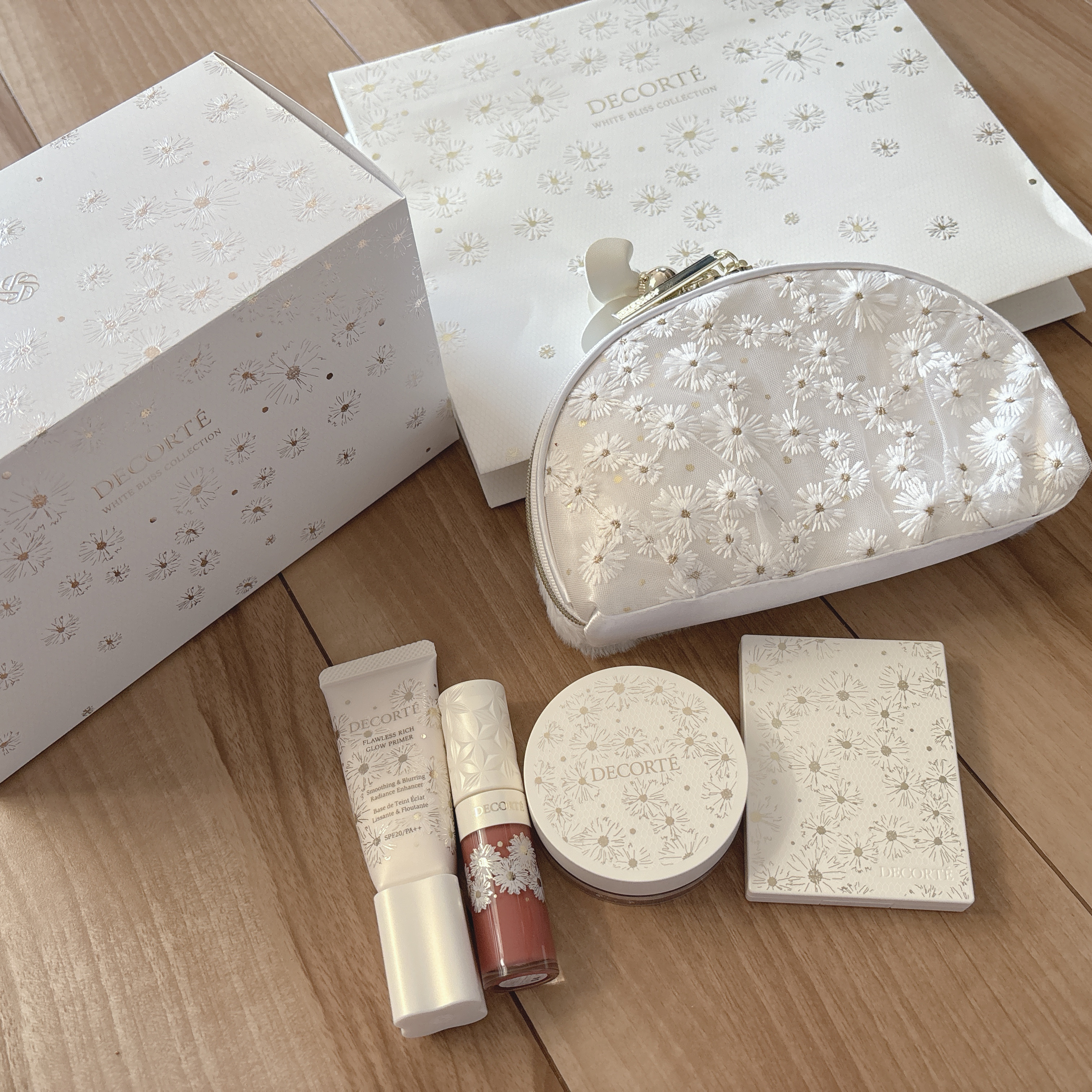 ブラック ハニー＆ パンジー セット 25/CLINIQUE/メイクアップキットを使ったクチコミ（2枚目）