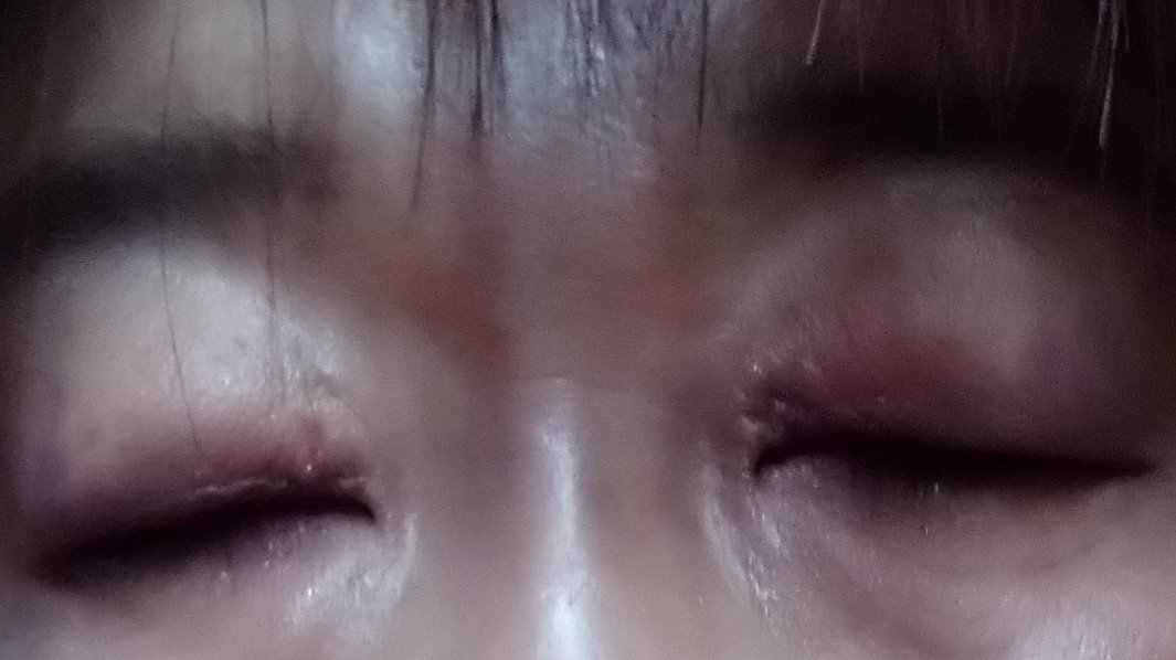 アルバイト熊6色アイシャドウ/xixi/アイシャドウパレットを使ったクチコミ（3枚目）