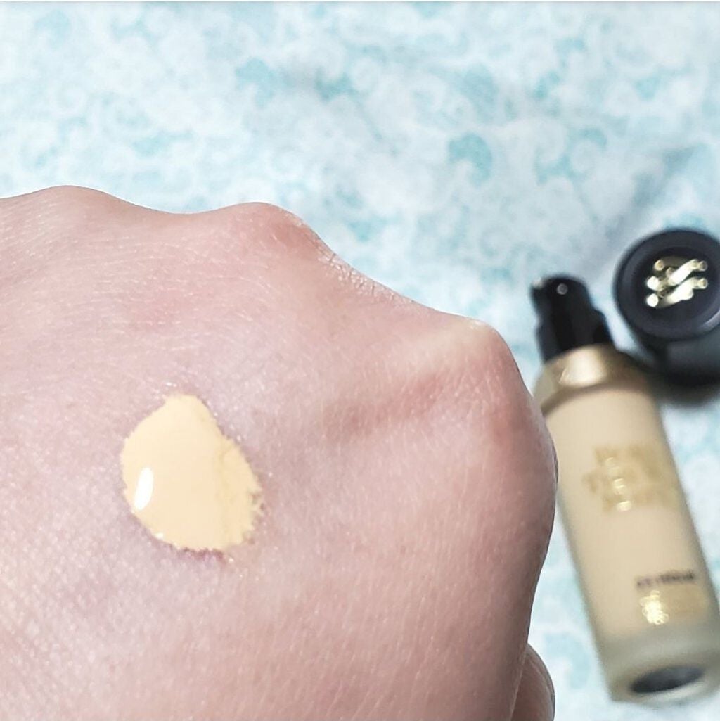 ボーン ディス ウェイ アンディテクタブル 24H マット ファンデーション/Too Faced/リキッドファンデーションを使ったクチコミ(4枚目)