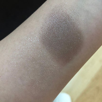 シングルカラーアイシャドウ/CEZANNE/単色アイシャドウを使ったクチコミ(2枚目)