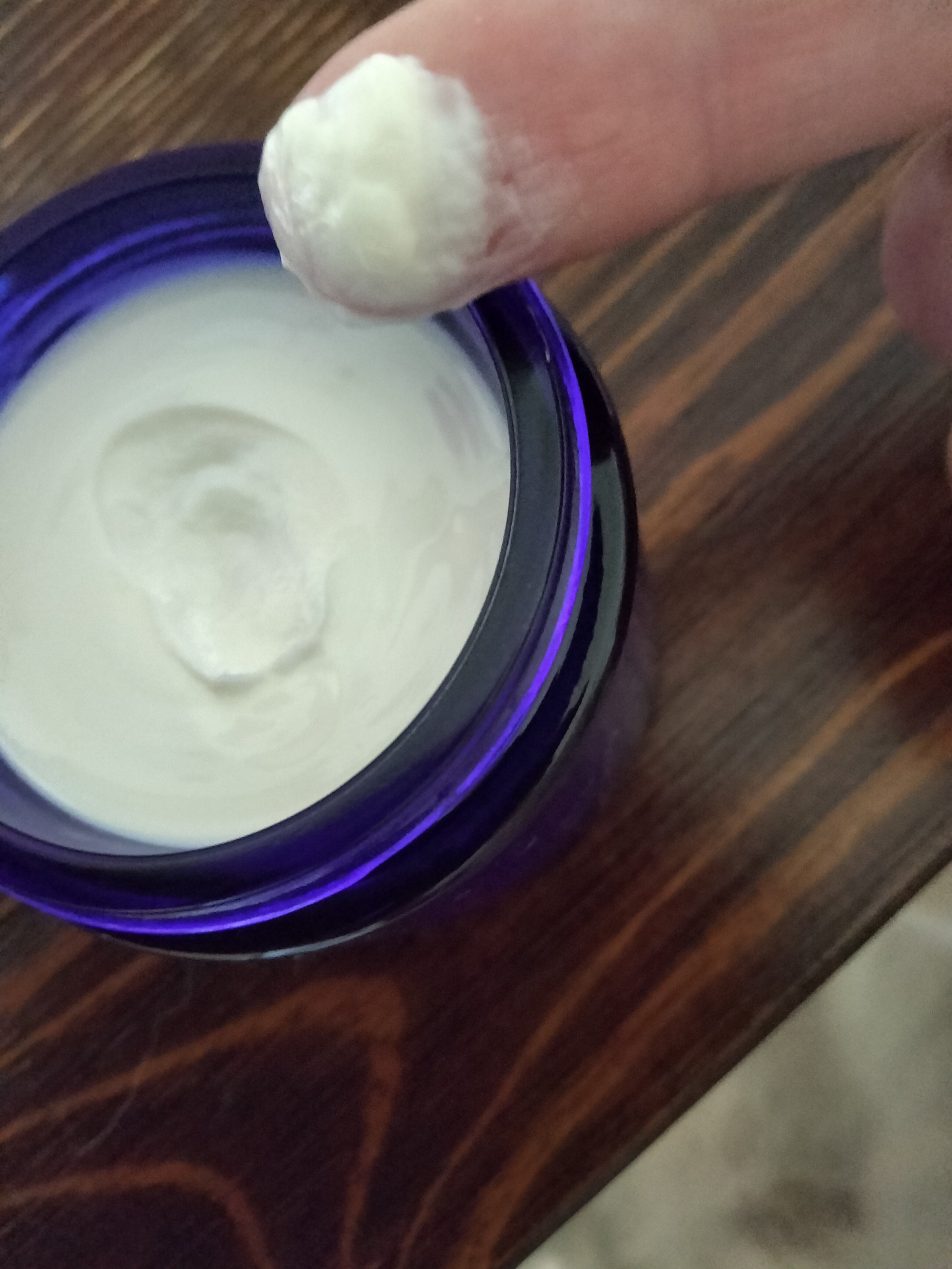 フランキンセンス インテンス スリーピングマスク/ニールズヤード レメディーズ/フェイスクリームを使ったクチコミ（2枚目）